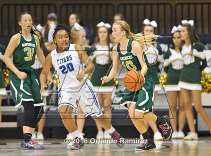 Thumbnail 3 in La Costa Canyon vs Eastlake (CIF SDS D1 Final) photogallery.