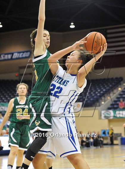Thumbnail 2 in La Costa Canyon vs Eastlake (CIF SDS D1 Final) photogallery.