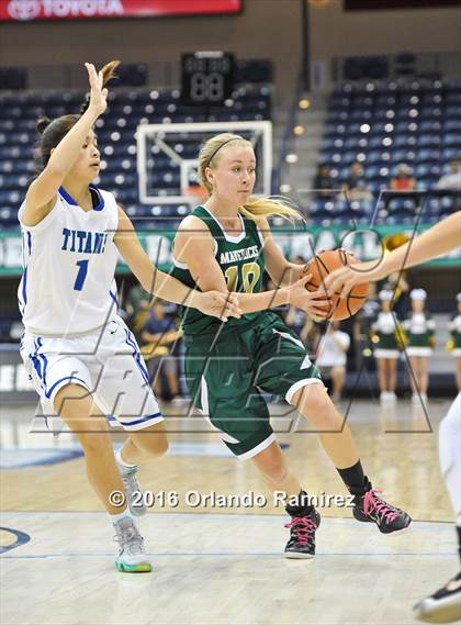 Thumbnail 3 in La Costa Canyon vs Eastlake (CIF SDS D1 Final) photogallery.