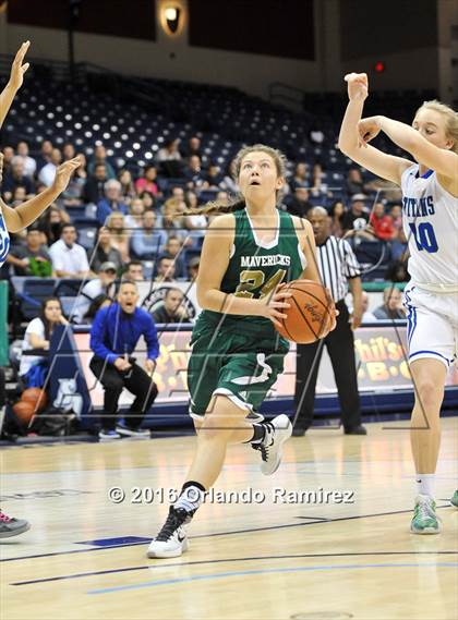 Thumbnail 2 in La Costa Canyon vs Eastlake (CIF SDS D1 Final) photogallery.