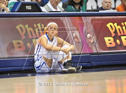 Thumbnail 3 in La Costa Canyon vs Eastlake (CIF SDS D1 Final) photogallery.