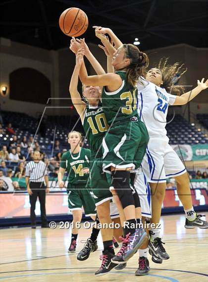 Thumbnail 1 in La Costa Canyon vs Eastlake (CIF SDS D1 Final) photogallery.