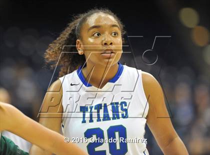 Thumbnail 3 in La Costa Canyon vs Eastlake (CIF SDS D1 Final) photogallery.