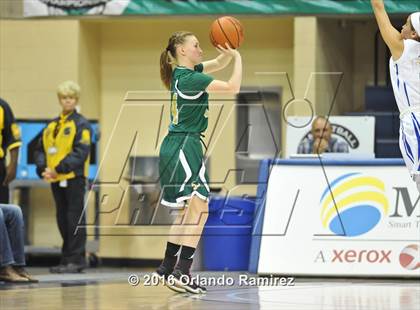 Thumbnail 2 in La Costa Canyon vs Eastlake (CIF SDS D1 Final) photogallery.