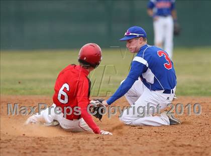Thumbnail 3 in Midland Christian vs Lake Travis (Langerhans Classic) photogallery.
