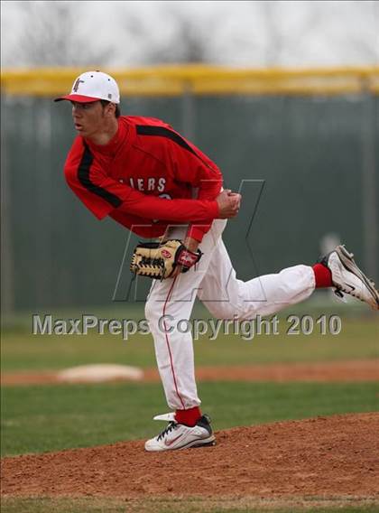 Thumbnail 3 in Midland Christian vs Lake Travis (Langerhans Classic) photogallery.