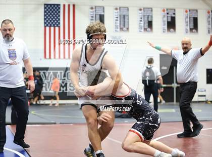 Thumbnail 1 in New Bern vs Croatan (Blood Pernu Duals) photogallery.