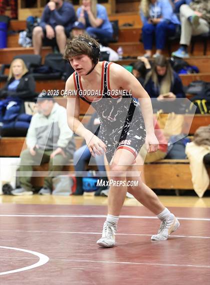 Thumbnail 1 in New Bern vs Croatan (Blood Pernu Duals) photogallery.