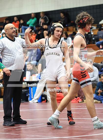 Thumbnail 1 in New Bern vs Croatan (Blood Pernu Duals) photogallery.