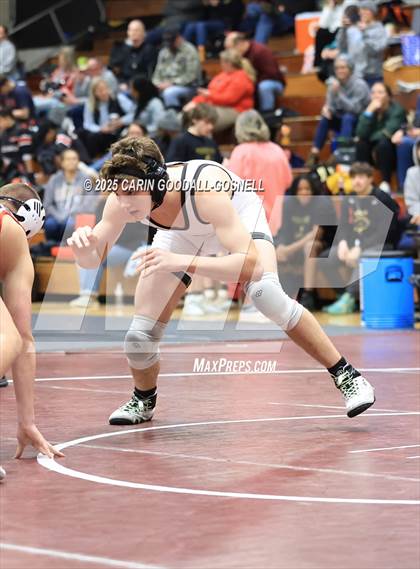 Thumbnail 3 in New Bern vs Croatan (Blood Pernu Duals) photogallery.