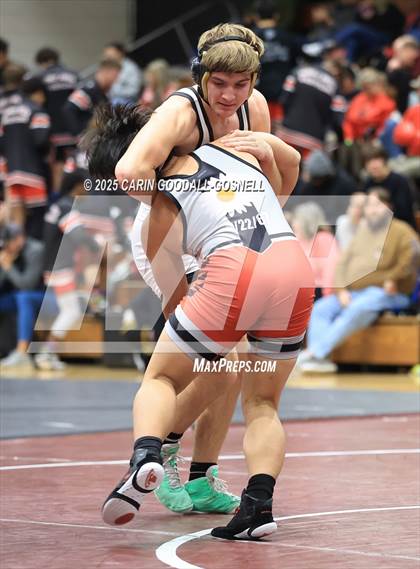 Thumbnail 3 in New Bern vs Croatan (Blood Pernu Duals) photogallery.