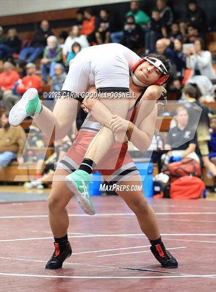 Thumbnail 2 in New Bern vs Croatan (Blood Pernu Duals) photogallery.