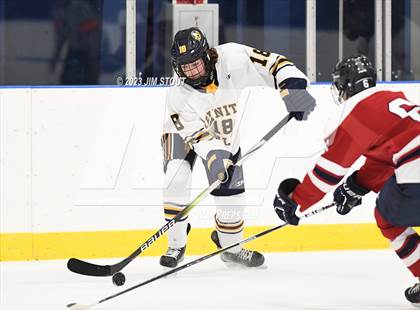Thumbnail 2 in Trinity-Pawling vs. Dexter Southfield (Lawrence Piatelli Jamboree) photogallery.