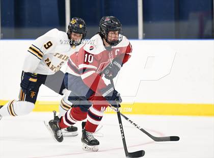Thumbnail 1 in Trinity-Pawling vs. Dexter Southfield (Lawrence Piatelli Jamboree) photogallery.