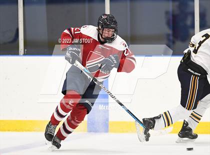 Thumbnail 1 in Trinity-Pawling vs. Dexter Southfield (Lawrence Piatelli Jamboree) photogallery.