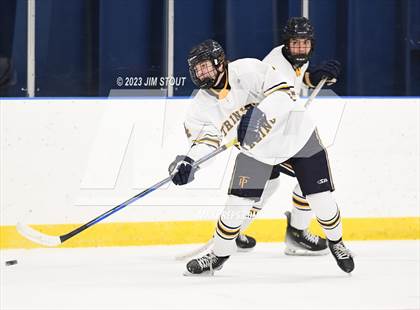 Thumbnail 3 in Trinity-Pawling vs. Dexter Southfield (Lawrence Piatelli Jamboree) photogallery.