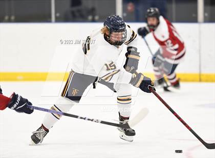 Thumbnail 3 in Trinity-Pawling vs. Dexter Southfield (Lawrence Piatelli Jamboree) photogallery.