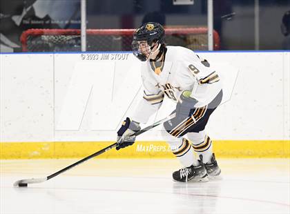 Thumbnail 3 in Trinity-Pawling vs. Dexter Southfield (Lawrence Piatelli Jamboree) photogallery.