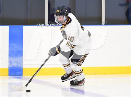 Thumbnail 1 in Trinity-Pawling vs. Dexter Southfield (Lawrence Piatelli Jamboree) photogallery.