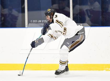 Thumbnail 2 in Trinity-Pawling vs. Dexter Southfield (Lawrence Piatelli Jamboree) photogallery.