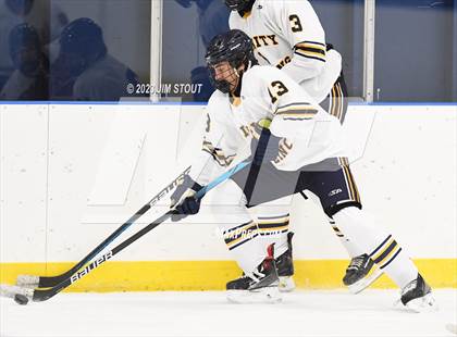 Thumbnail 2 in Trinity-Pawling vs. Dexter Southfield (Lawrence Piatelli Jamboree) photogallery.