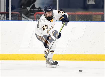 Thumbnail 1 in Trinity-Pawling vs. Dexter Southfield (Lawrence Piatelli Jamboree) photogallery.