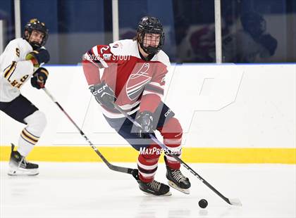 Thumbnail 2 in Trinity-Pawling vs. Dexter Southfield (Lawrence Piatelli Jamboree) photogallery.