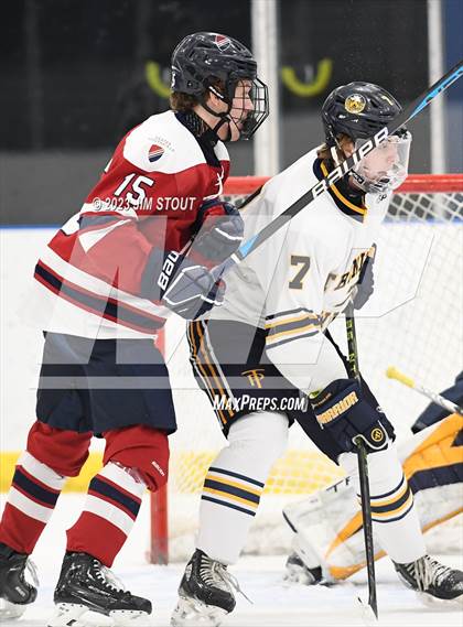 Thumbnail 1 in Trinity-Pawling vs. Dexter Southfield (Lawrence Piatelli Jamboree) photogallery.