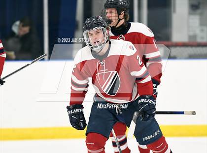 Thumbnail 1 in Trinity-Pawling vs. Dexter Southfield (Lawrence Piatelli Jamboree) photogallery.