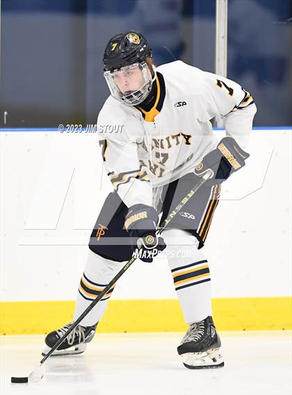 Thumbnail 1 in Trinity-Pawling vs. Dexter Southfield (Lawrence Piatelli Jamboree) photogallery.