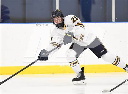 Thumbnail 3 in Trinity-Pawling vs. Dexter Southfield (Lawrence Piatelli Jamboree) photogallery.