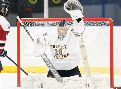 Thumbnail 1 in Trinity-Pawling vs. Dexter Southfield (Lawrence Piatelli Jamboree) photogallery.