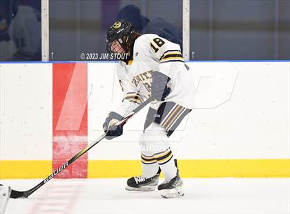 Thumbnail 3 in Trinity-Pawling vs. Dexter Southfield (Lawrence Piatelli Jamboree) photogallery.
