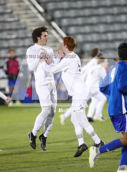 Thumbnail 1 in Arapahoe vs Grandview (5A CHSAA Final) photogallery.