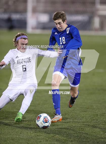 Thumbnail 1 in Arapahoe vs Grandview (5A CHSAA Final) photogallery.