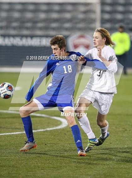 Thumbnail 3 in Arapahoe vs Grandview (5A CHSAA Final) photogallery.