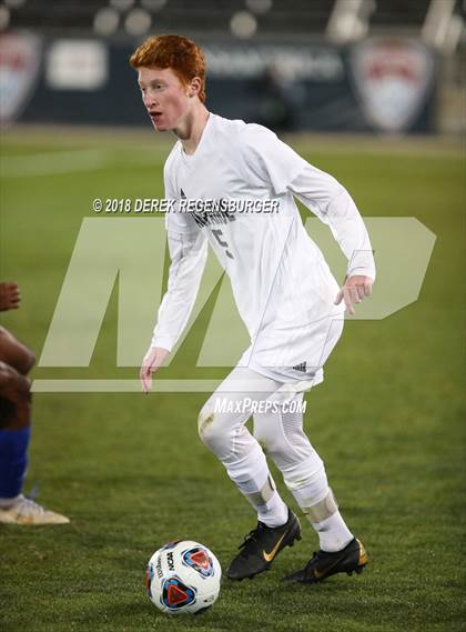 Thumbnail 3 in Arapahoe vs Grandview (5A CHSAA Final) photogallery.