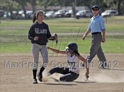 Thumbnail 2 in St. Genevieve vs La Sierra Academy (CIF SS Playoffs) photogallery.