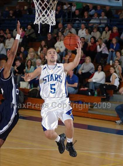 Thumbnail 3 in Warren Central @ Muhlenberg North photogallery.