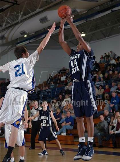 Thumbnail 1 in Warren Central @ Muhlenberg North photogallery.