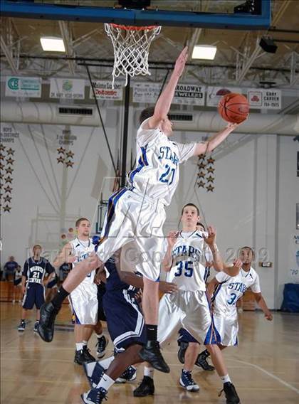 Thumbnail 1 in Warren Central @ Muhlenberg North photogallery.
