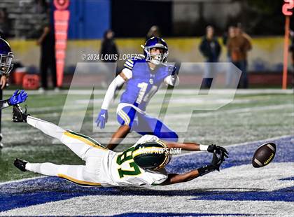 Thumbnail 1 in Canyon @ Charter Oak photogallery.