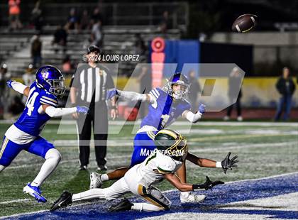 Thumbnail 1 in Canyon @ Charter Oak photogallery.