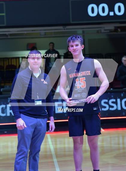 Thumbnail 1 in Yorktown vs. Mamaroneck (Slam Dunk Showcase) photogallery.