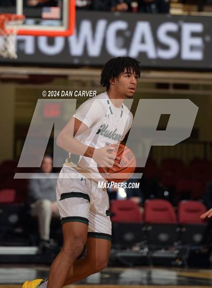 Thumbnail 3 in Yorktown vs. Mamaroneck (Slam Dunk Showcase) photogallery.
