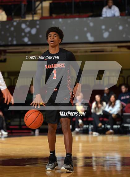 Thumbnail 1 in Yorktown vs. Mamaroneck (Slam Dunk Showcase) photogallery.