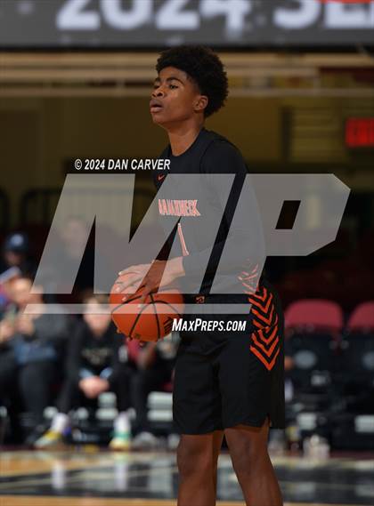 Thumbnail 1 in Yorktown vs. Mamaroneck (Slam Dunk Showcase) photogallery.