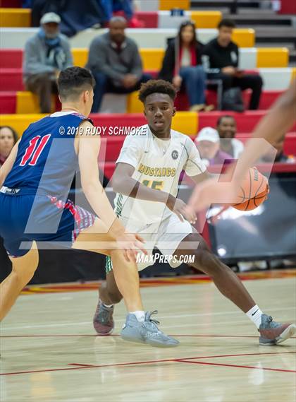 Thumbnail 2 in Christian vs. Mira Costa (Torrey Pines Holiday Classic) photogallery.