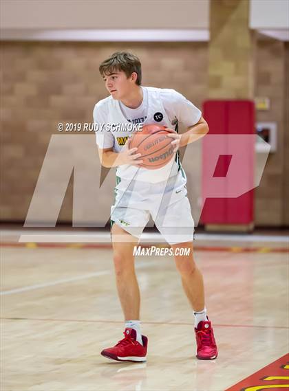 Thumbnail 1 in Christian vs. Mira Costa (Torrey Pines Holiday Classic) photogallery.