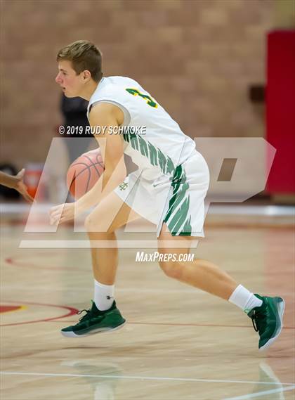 Thumbnail 2 in Christian vs. Mira Costa (Torrey Pines Holiday Classic) photogallery.
